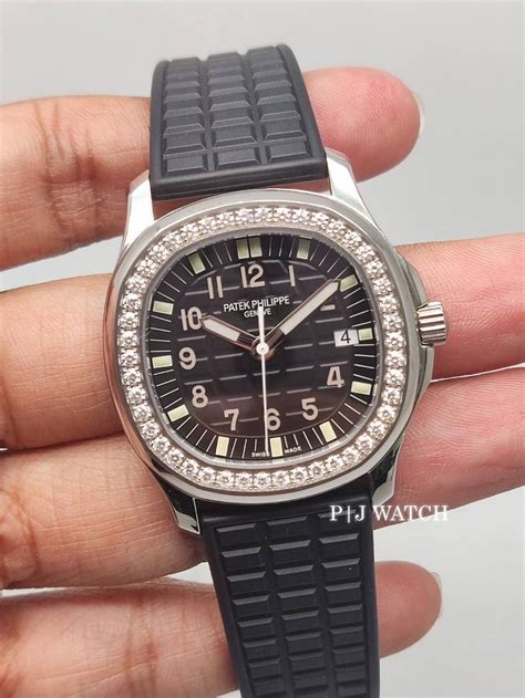 patek philippe aquanaut mens diamonds|Patek Philippe aquanaut 5067a price.